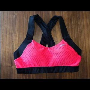 Brooks Uplift Crossback Bra
